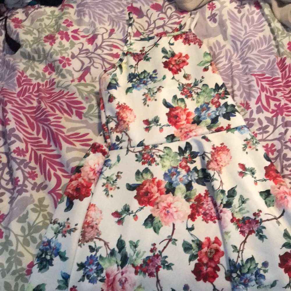 Cute dress